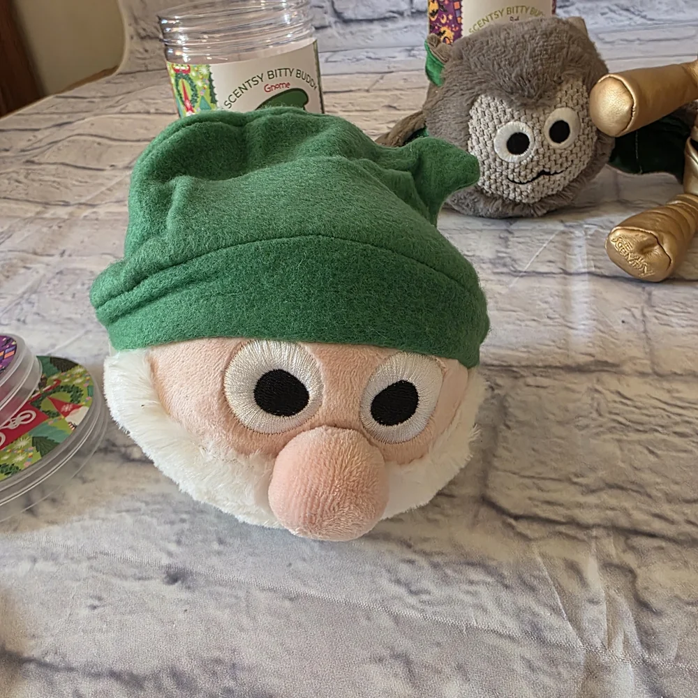 Scentsy Bitty Buddies C3P0 and Friends Plush Collection